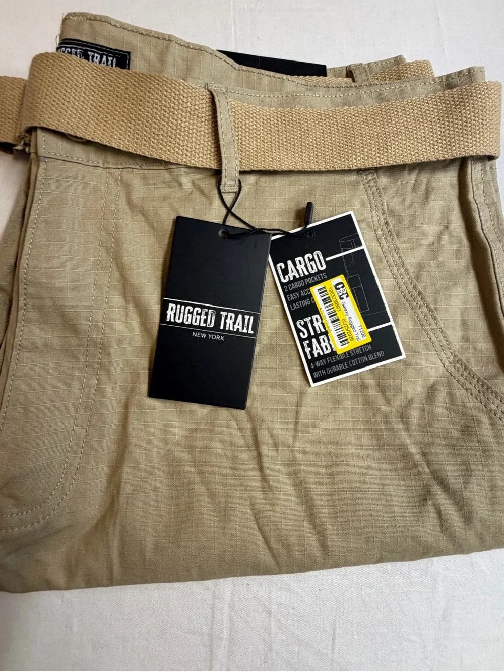 Men's Cargo Stretch Shorts in Khaki
